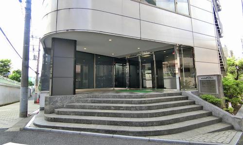 東京本社外観